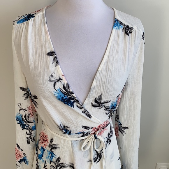L’ Atiste By Amy Ivory Floral Long Sleeve Wrap Dress - Picture 4 of 7